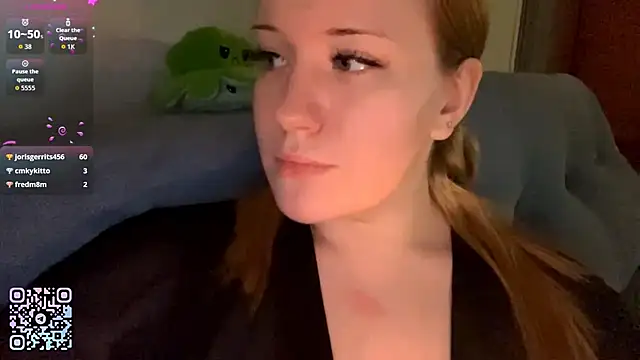 PandaFluff online show from March 2026 09:11:02 PM