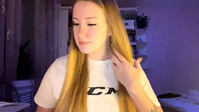 PandaFluff online show from September 2025 04:13:01 PM