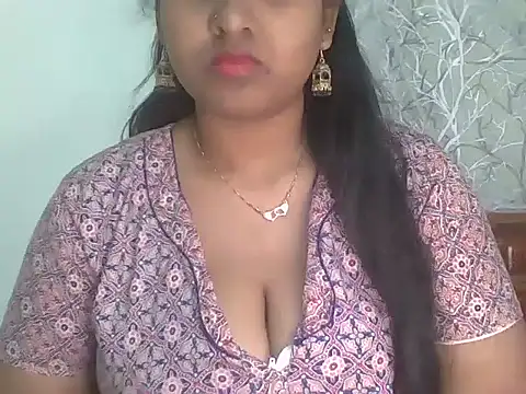its me Rashmi online show from February 2026 12:48:01 PM