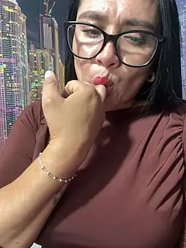 Rouse69  online show from March 2026 01:00:01 AM