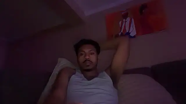Snapshot of Yungandhungd chatting on April 2026 05:41:01 AM Yungandhungd online show from April 2026 05:41:01 AM