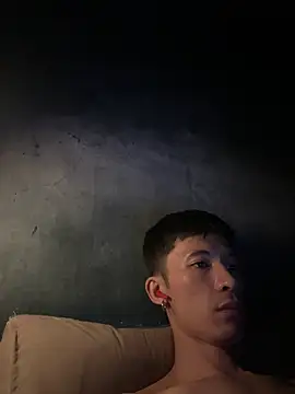 icefun1109 online show from May 2026 04:42:02 PM
