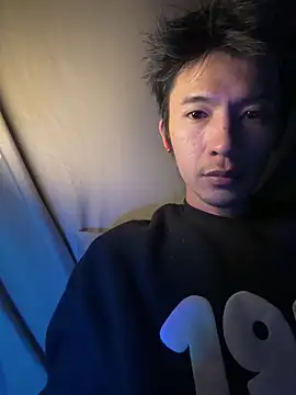 icefun1109 online show from March 2026 05:28:02 PM