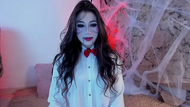 riley bensongh online show from October 2025 10:32:02 PM