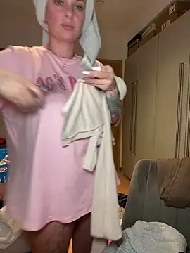 OliviaaFischer online show from February 2026 05:45:01 PM