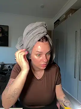 OliviaaFischer online show from February 2026 04:40:01 PM