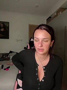 OliviaaFischer online show from March 2026 08:05:01 PM