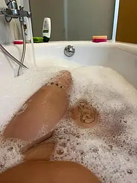 OliviaaFischer online show from December 2025 02:30:02 PM