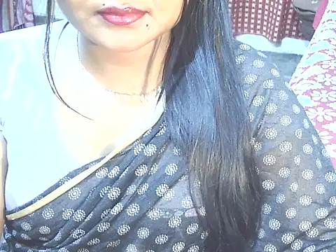 Nusrat Faria07 online show from November 2025 12:55:02 AM