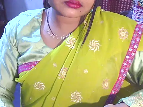 Nusrat Faria07 online show from November 2025 07:08:02 PM