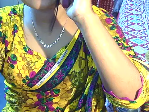 Nusrat Faria07 online show from October 2025 09:11:02 PM