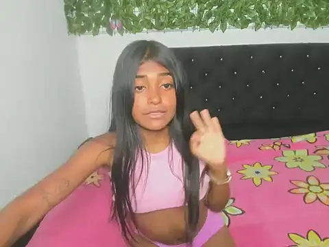 Snapshot of Irene_hot10 chatting on October 2025 05:57:01 PM Irene hot10 online show from October 2025 05:57:01 PM