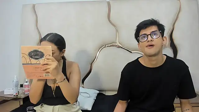 Snapshot of Noa_Arez chatting on October 2025 06:39:02 AM Noa Arez online show from October 2025 06:39:02 AM