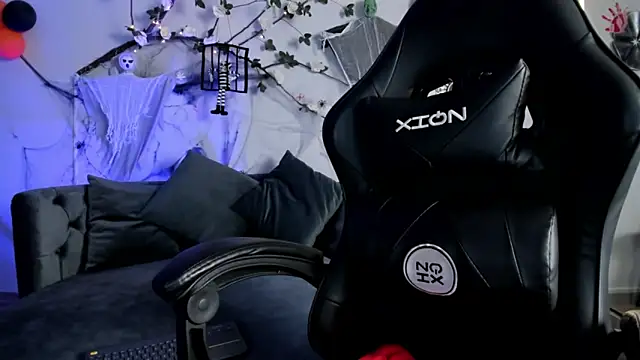 Kathe anderson    online show from October 2025 01:21:02 PM