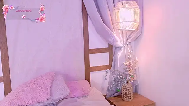 RenataLeclair online show from May 2026 05:11:01 AM