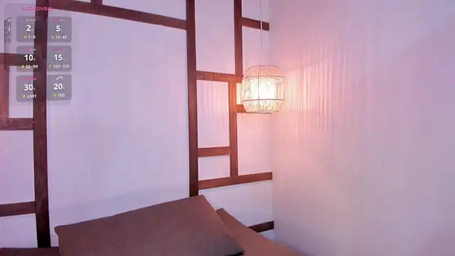 Snapshot of RenataLeclair chatting on November 2025 04:11:01 PM RenataLeclair online show from November 2025 04:11:01 PM