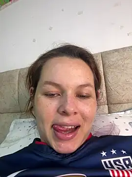 miacarrot online show from June 2026 02:39:02 AM