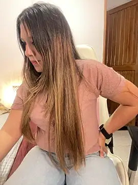 Snapshot of emma_hot2006 chatting on October 2025 06:27:01 PM emma hot2006 online show from October 2025 06:27:01 PM