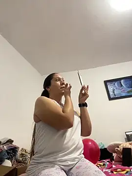 Snapshot of emma_hot2006 chatting on October 2025 05:47:01 PM emma hot2006 online show from October 2025 05:47:01 PM