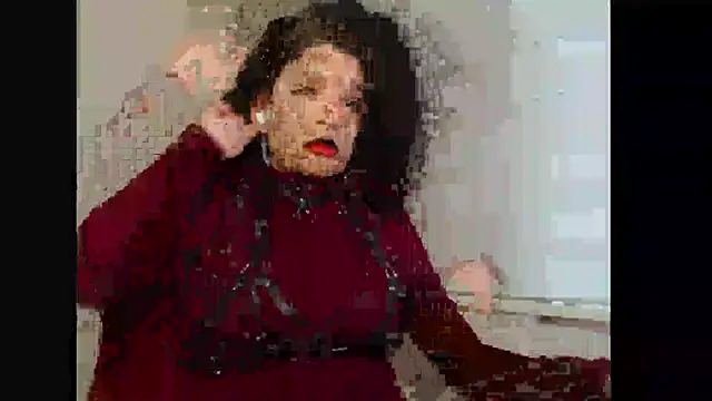 Snapshot of miss_carmila1 chatting on October 2025 10:43:01 PM miss carmila1 online show from October 2025 10:43:01 PM