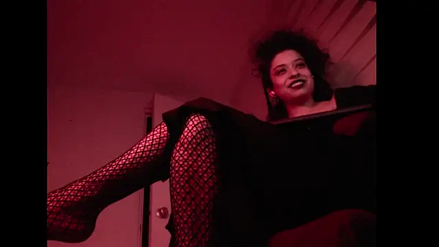 Snapshot of miss_carmila1 chatting on October 2025 11:06:02 PM miss carmila1 online show from October 2025 11:06:02 PM