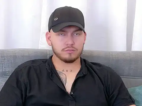 Snapshot of JaxRagnar chatting on May 2026 01:42:01 AM JaxRagnar online show from May 2026 01:42:01 AM