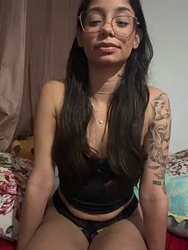 FadaPerigosa online show from June 2026 02:20:02 AM