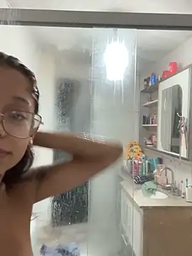 FadaPerigosa online show from February 2026 01:38:01 AM