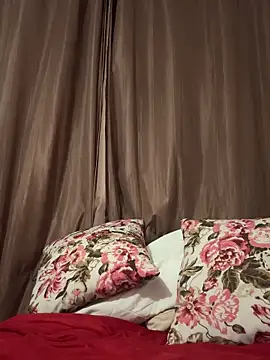 FadaPerigosa online show from April 2026 02:24:01 AM