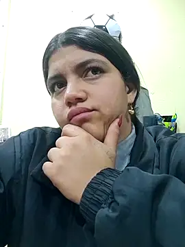 Snapshot of Velvet_24 chatting on September 2025 03:33:01 AM Velvet 24 online show from September 2025 03:33:01 AM