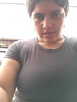 Snapshot of Velvet_24 chatting on September 2025 08:04:02 PM Velvet 24 online show from September 2025 08:04:02 PM