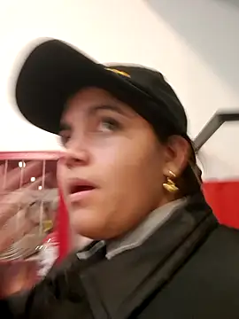 Snapshot of Velvet_24 chatting on October 2025 11:38:02 PM Velvet 24 online show from October 2025 11:38:02 PM