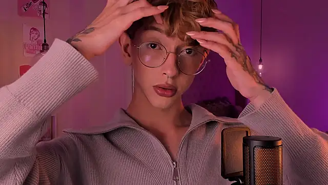 imDamiano online show from October 2025 10:02:01 PM