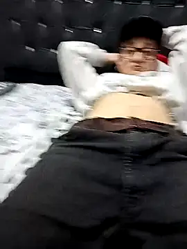 wet dreams001 online show from September 2025 07:25:01 AM