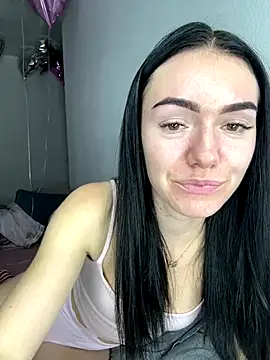 Snapshot of karrr__aaa chatting on December 2025 09:20:02 PM karrr aaa online show from December 2025 09:20:02 PM