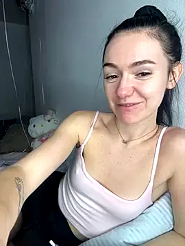 Snapshot of karrr__aaa chatting on December 2025 10:15:02 PM karrr aaa online show from December 2025 10:15:02 PM