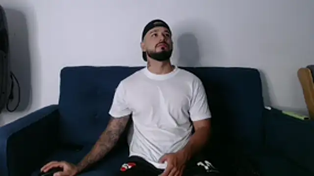 Snapshot of Eric_Evans1 chatting on November 2025 10:08:01 AM Eric Evans1 online show from November 2025 10:08:01 AM