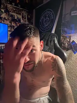 Snapshot of Mexxwell69 chatting on October 2025 07:37:02 PM Mexxwell69 online show from October 2025 07:37:02 PM