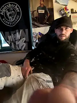 Snapshot of Mexxwell69 chatting on September 2025 07:48:01 AM Mexxwell69 online show from September 2025 07:48:01 AM