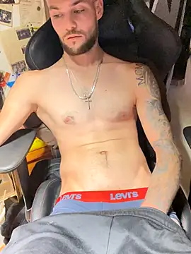 Snapshot of Mexxwell69 chatting on October 2025 07:48:02 PM Mexxwell69 online show from October 2025 07:48:02 PM