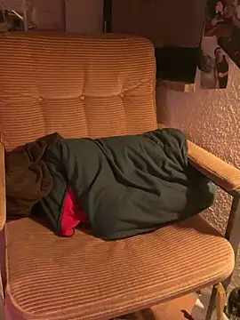 Snapshot of Mexxwell69 chatting on November 2025 01:10:02 AM Mexxwell69 online show from November 2025 01:10:02 AM