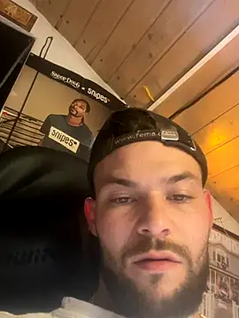 Snapshot of Mexxwell69 chatting on October 2025 09:38:01 PM Mexxwell69 online show from October 2025 09:38:01 PM