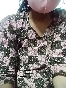 Snapshot of Nusrat-Q chatting on September 2025 03:23:02 PM Nusrat-Q online show from September 2025 03:23:02 PM