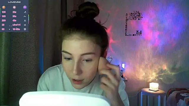 Snapshot of eskatmi chatting on March 2026 02:00:02 AM eskatmi online show from March 2026 02:00:02 AM