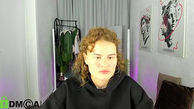 Wanda Gomez online show from May 2026 02:23:02 PM