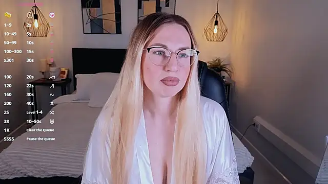 Lexi terele online show from September 2025 07:33:02 AM