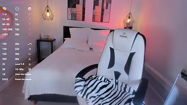 Lexi terele online show from December 2025 06:52:01 AM