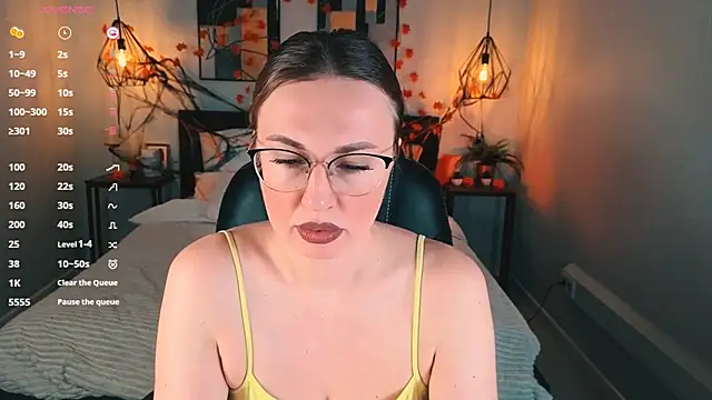 Lexi terele online show from October 2025 06:37:01 AM