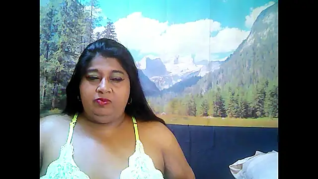 Snapshot of indianhoney694u chatting on September 2025 05:36:01 AM indianhoney694u online show from September 2025 05:36:01 AM