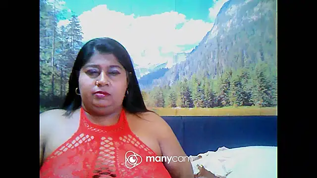 Snapshot of indianhoney694u chatting on March 2025 05:28:02 PM indianhoney694u online show from March 2025 05:28:02 PM